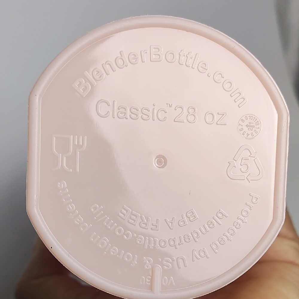 BlenderBottle Classic Pink Shaker Limited edition - Picture 6 of 6